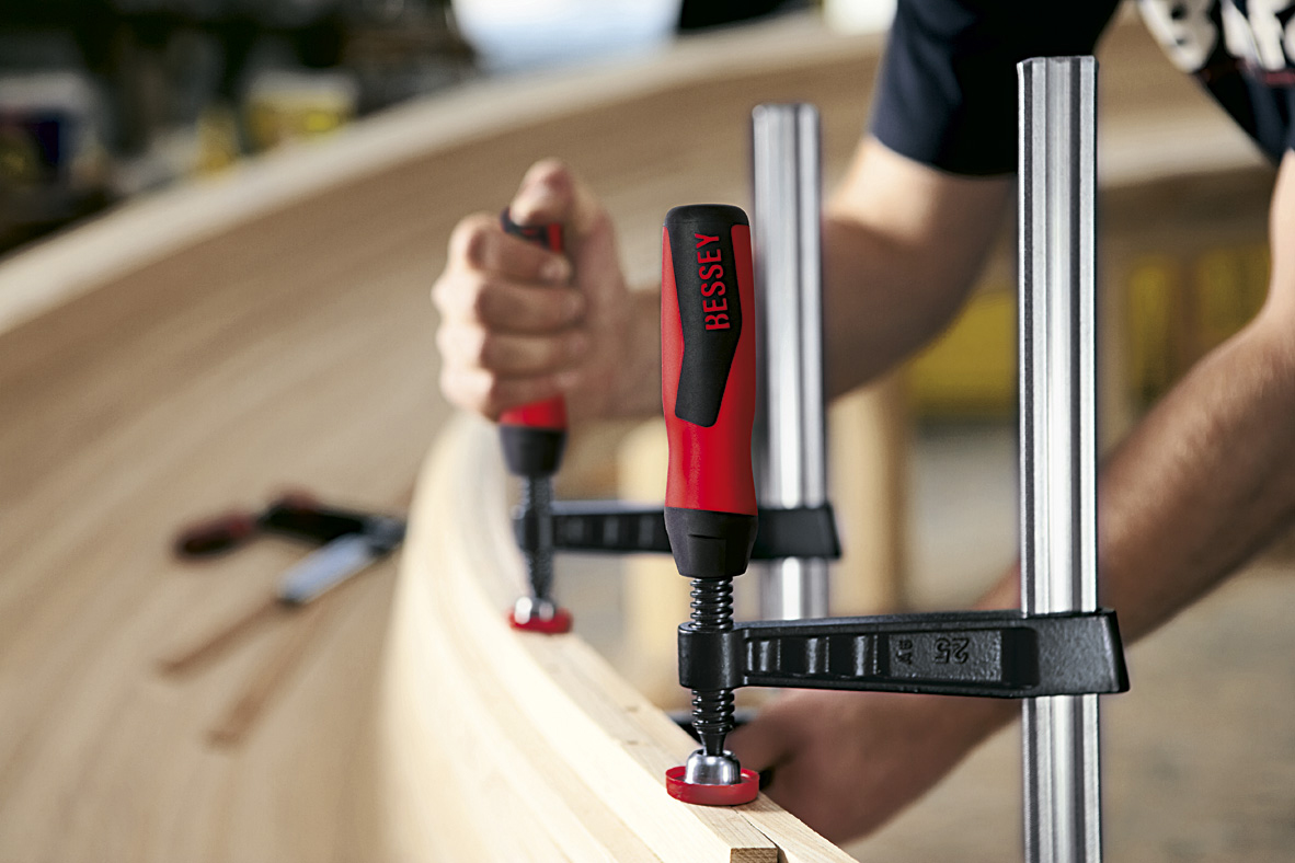 Temperguss-Schraubzwinge BESSEY TG mit 2-K-Griff